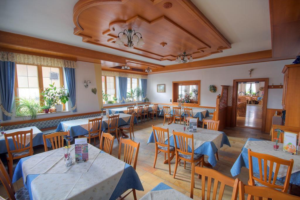 Gasthof Schneiderwirt, Kipfenberg Ot Hirnstetten エクステリア 写真