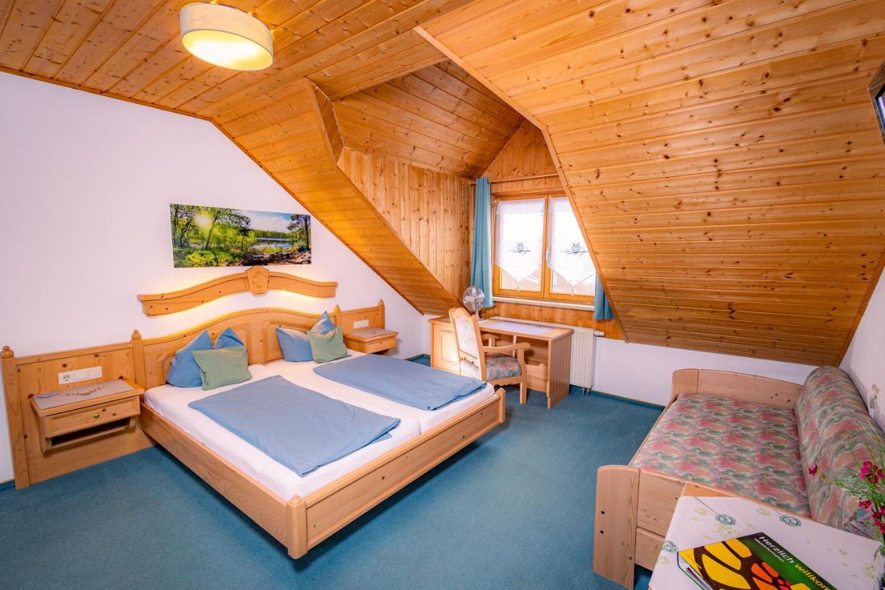 Gasthof Schneiderwirt, Kipfenberg Ot Hirnstetten エクステリア 写真